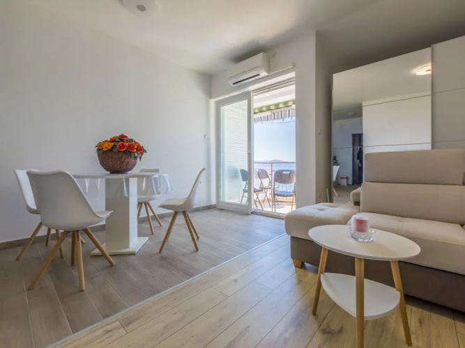 Apartment Vedry