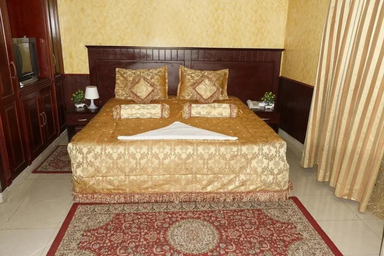 Al Amana Hotel
