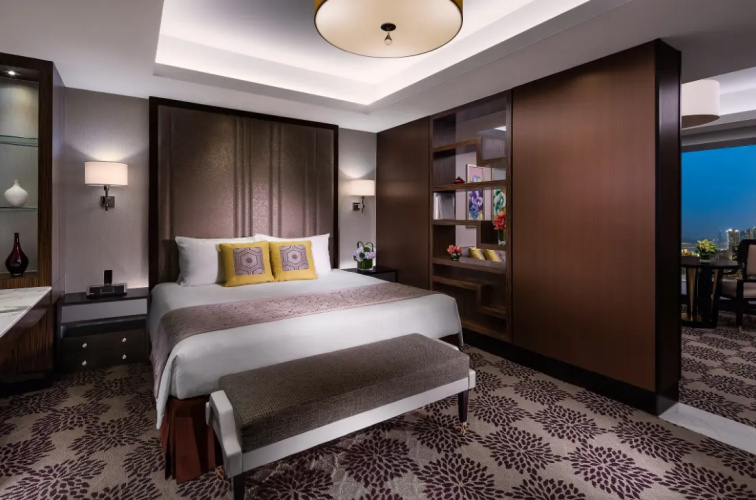 Premium Quadruple Suite