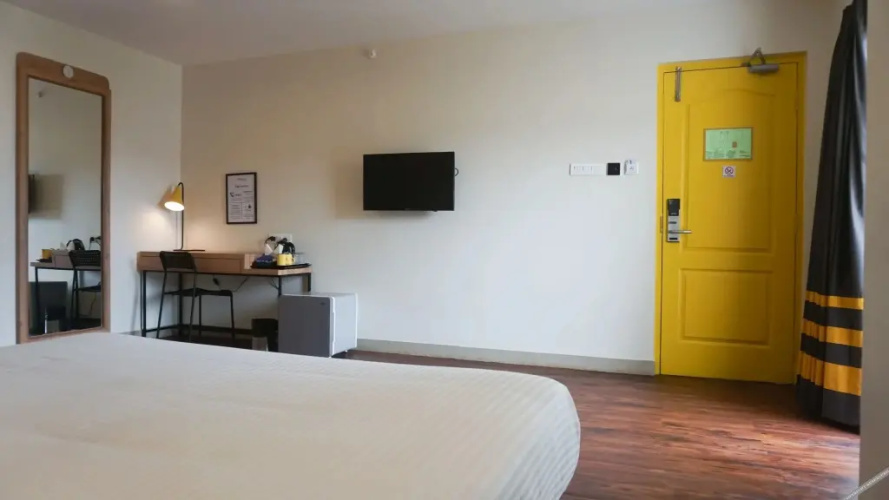 i- Stay Hotels -Hitec