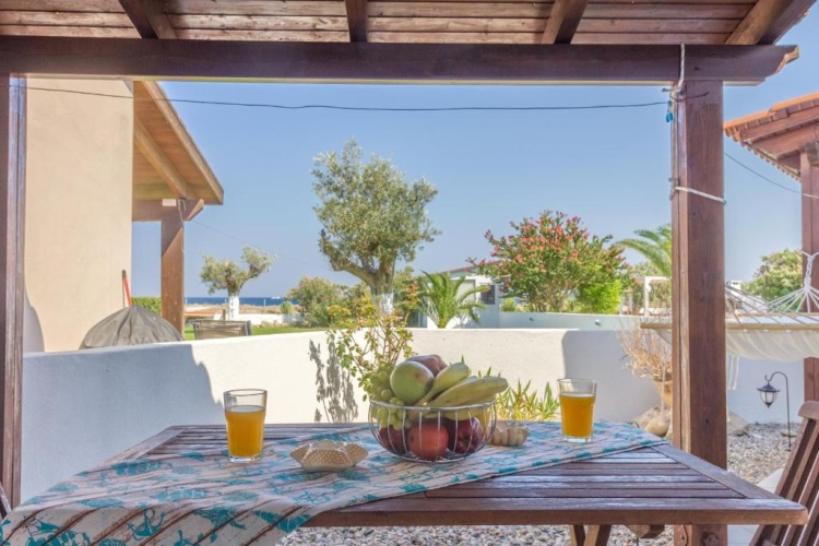 2 Bedrooms Cottage
