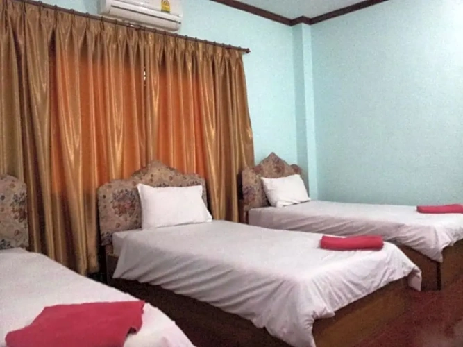 Classic Triple room