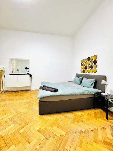 Affordable Apt Near Stadthalle