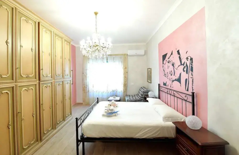 IzzHome La Signorina