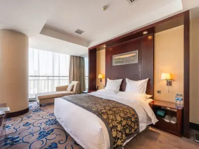 East River International Hotel