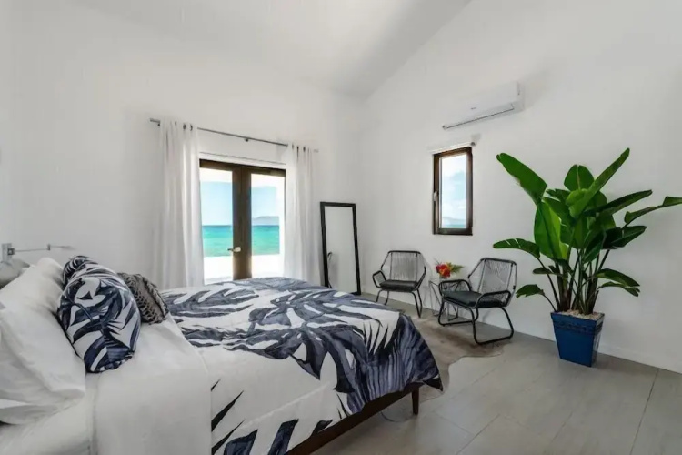 Villa Pelican Bay