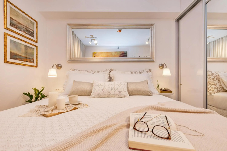 Perfect Downtown Apartment A217