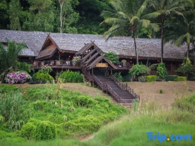 Double Bungalow