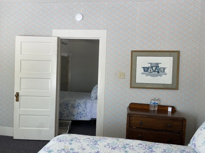 Quadruple Suite