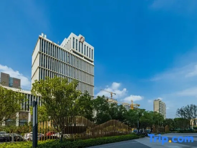 Jingyou Serviced Apartment (Nanjing Olympic Sports New City Science and Technology Park)