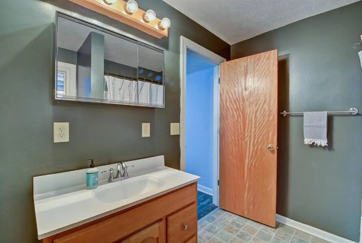 1433 Fletcher Ave,Indianapolis