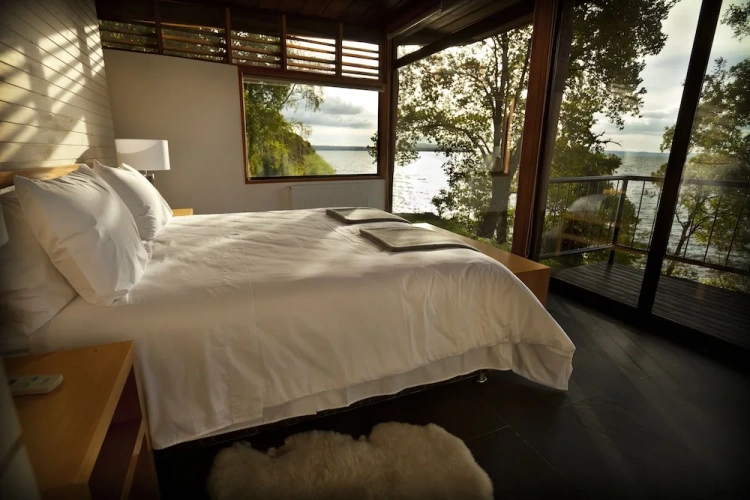 3 Bedrooms Superior Villa with lake view