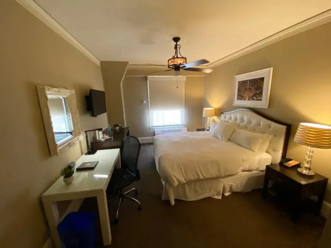 Kensington Park Hotel