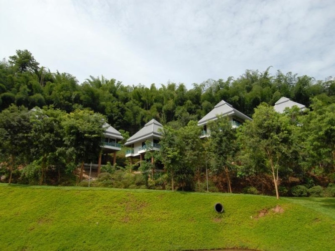 Double Bungalow