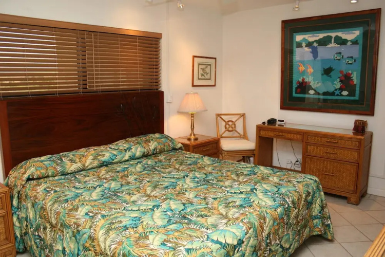 Kihei Beach #504 by Ali'i Resorts