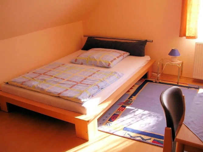 3 Bedrooms Apartment
