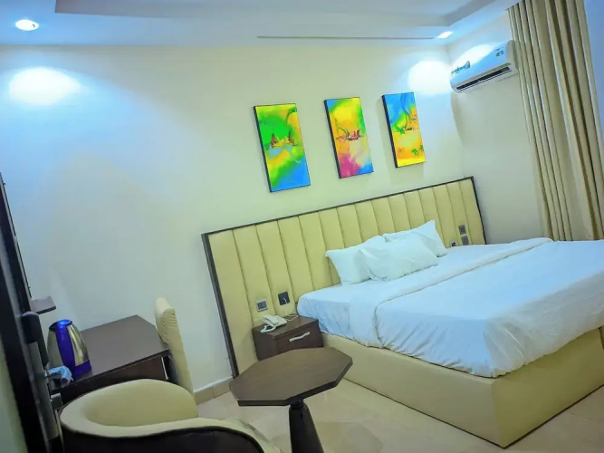Chapy hotel and suite