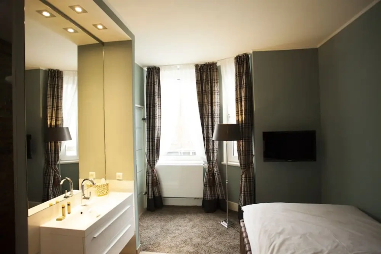 Superior Single room