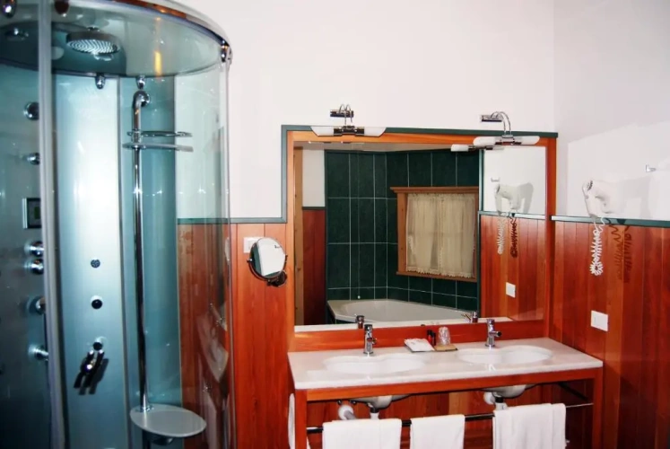 Large Double room