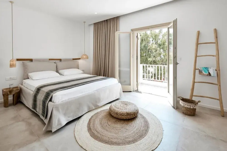 Arco Solium Suites Milos Superior Suite