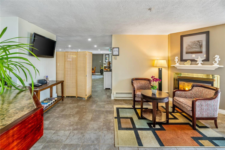 Econolodge Inn And Suites High