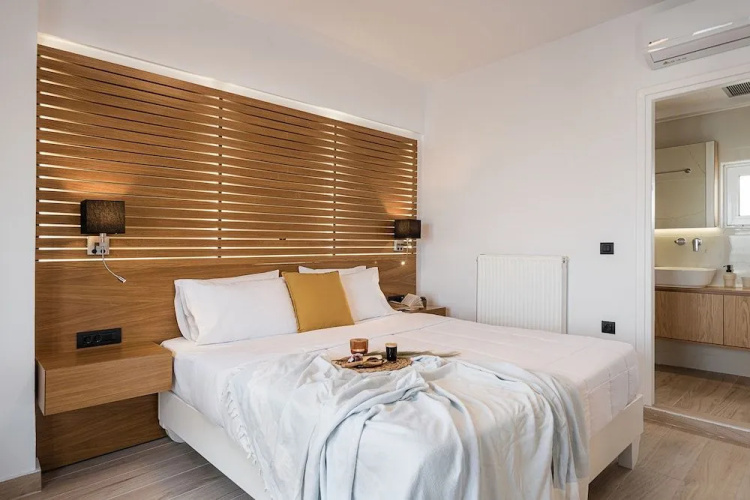 Elia Penthouse