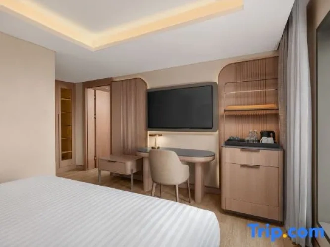 1 Bedroom Premium Double Suite with sea view
