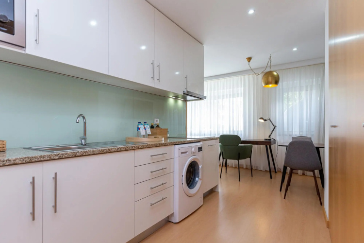Feel Corporate Housing Marqu s III
