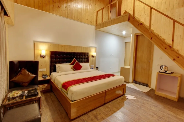 2 Bedrooms Duplex Suite with balcony