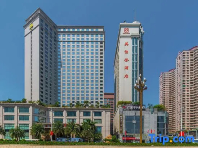 Miraton Hotel