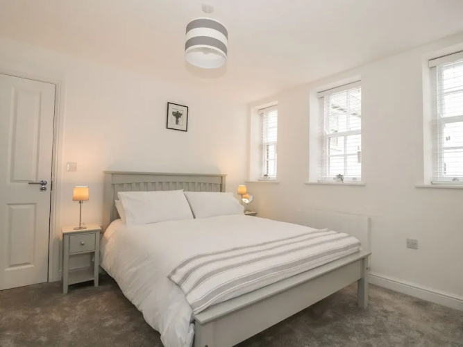 33 Deganwy Castle