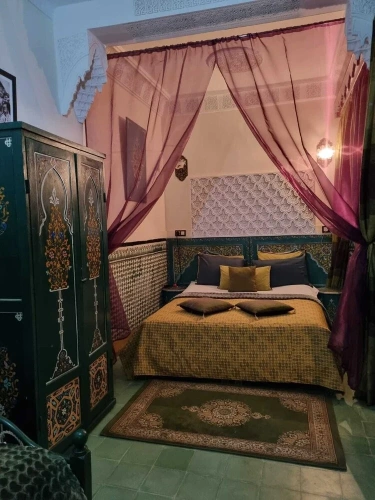 3 Bedrooms Economy Triple room
