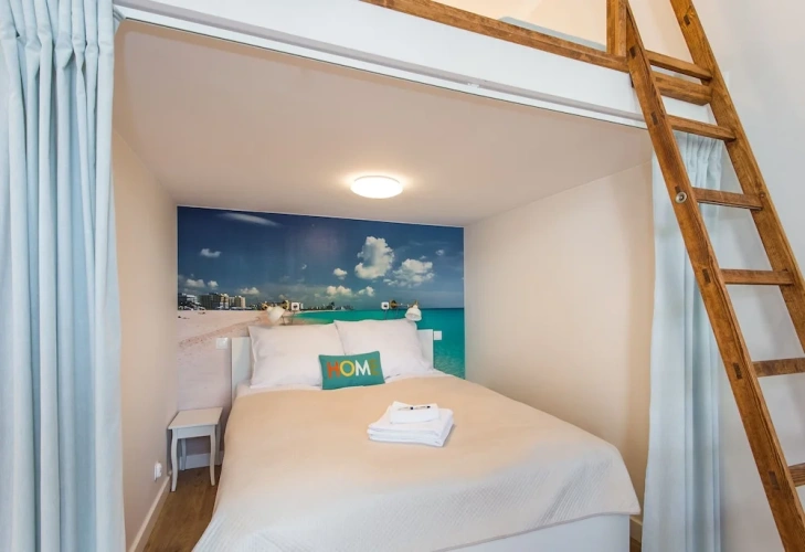 Attic Apartment with park view