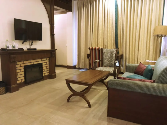 Corbett Wild Iris Spa & Resort