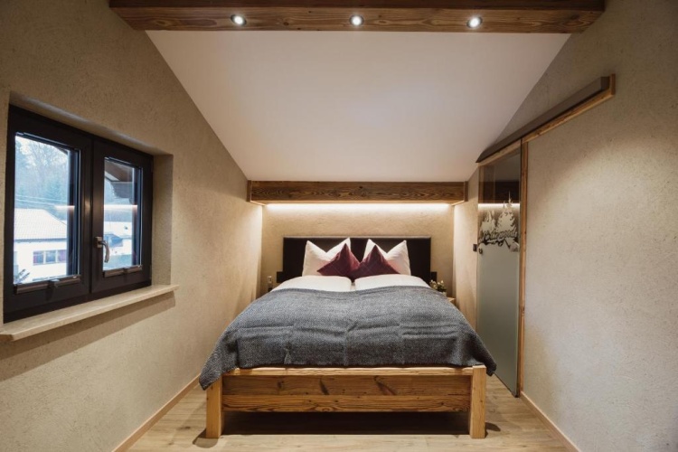Standard Triple room with balcony and with view
