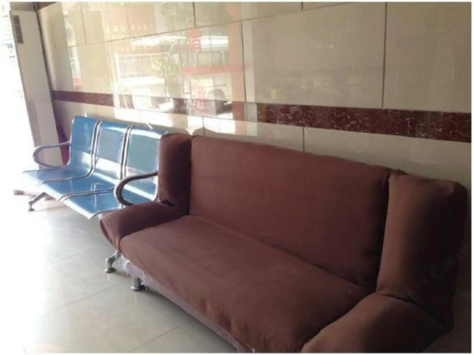 Luojing Business Hotel