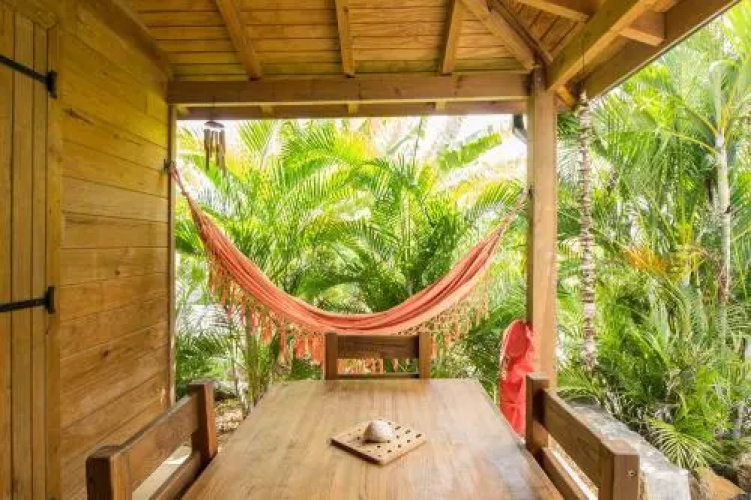 Iguana Ecolodge