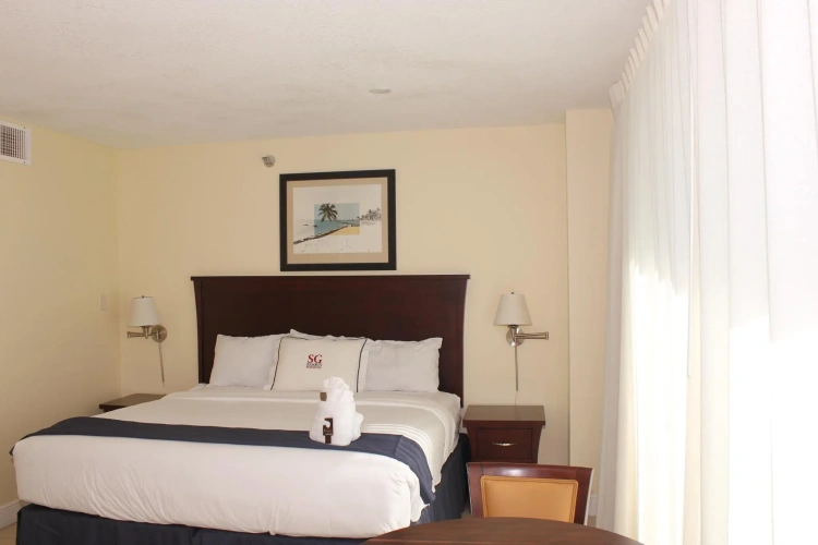 Standard Quadruple room with bay view