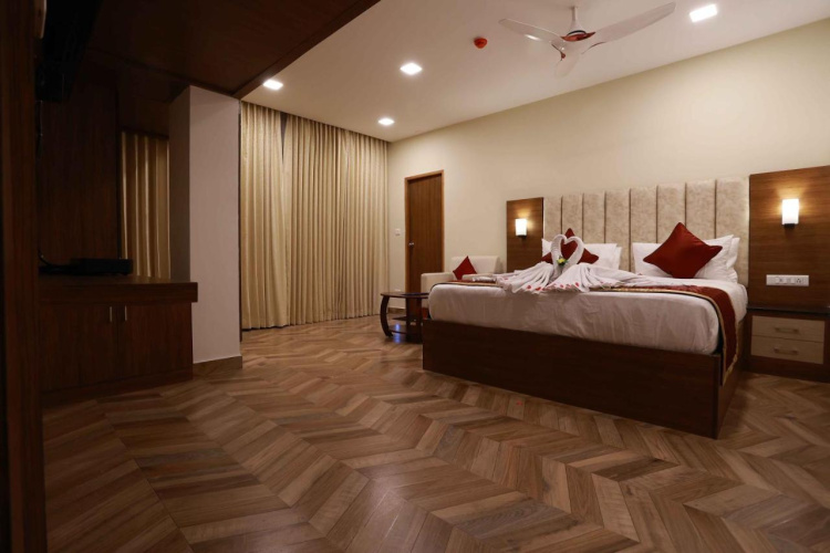 Hotel Bluemoon