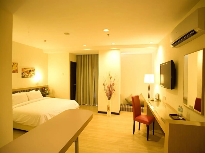 De Garden Hotel
