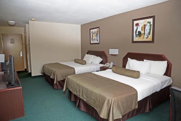 Baymont Inn & Suites Somerset