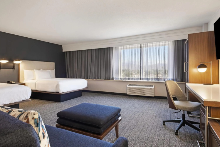 Courtyard by Marriott Baldwin Park