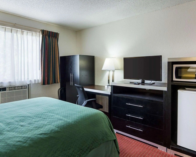 Quality Inn Chesapeake - Greenbrier