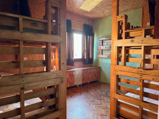 Standard Quadruple room with city view