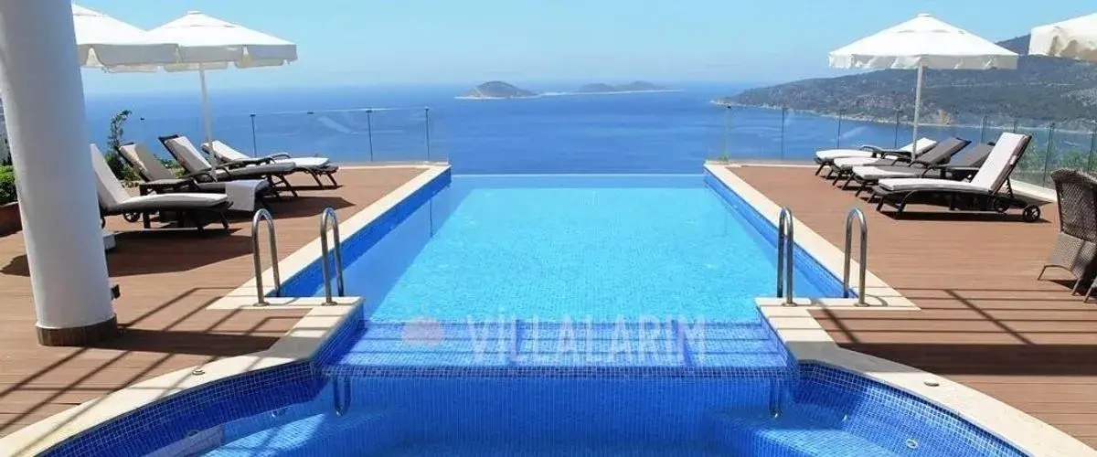Villa Hill Side 3