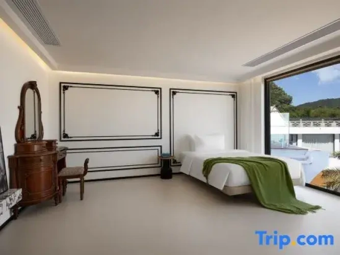 Double Suite with lake view