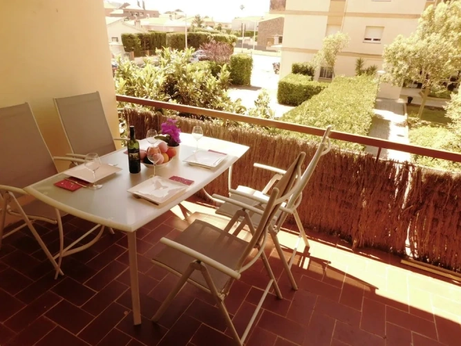 2 Bedrooms Apartment with balcony