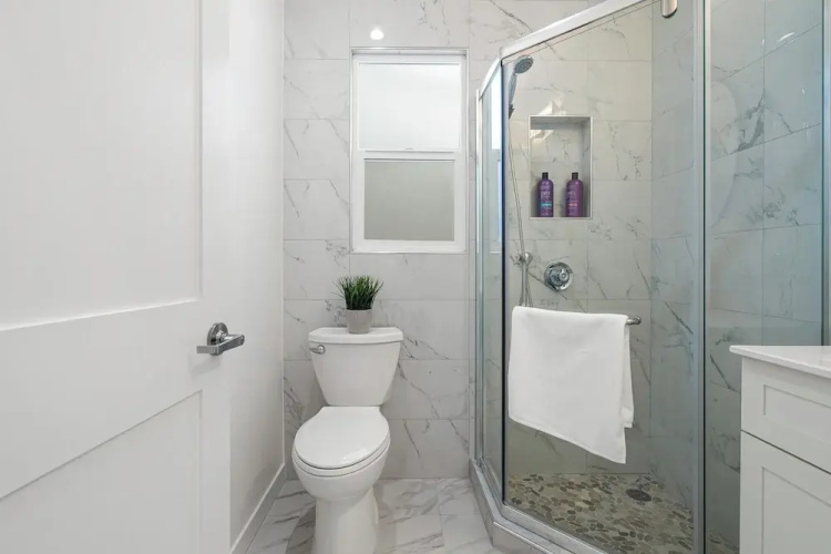 2BR 2BA in Excelsior District w Parking