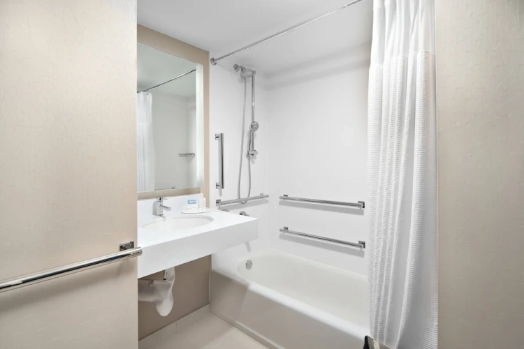 Quadruple Suite