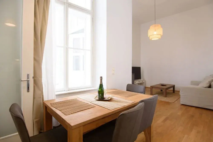 Central Apartment - Stephansdom